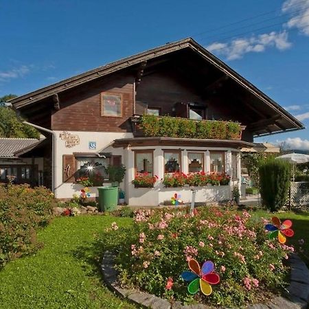 Gaestehaus Auf Der Hoehe Keutschach am See Exterior foto